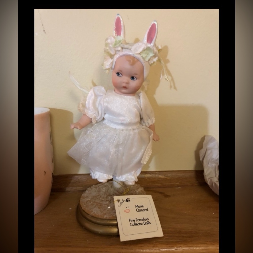 Marie Osmond collectable Porcelain Doll
